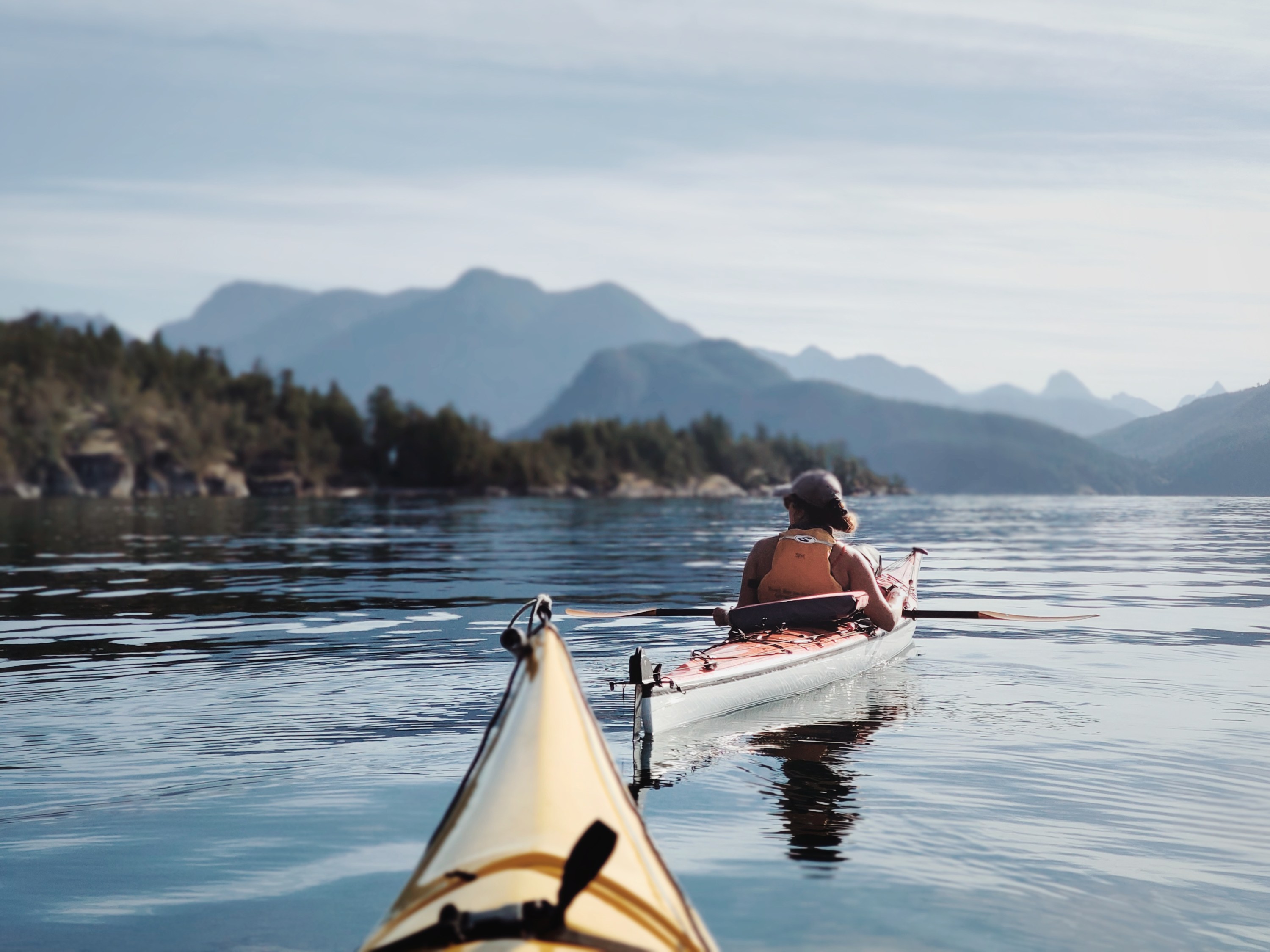 summer kayaking desolation sound