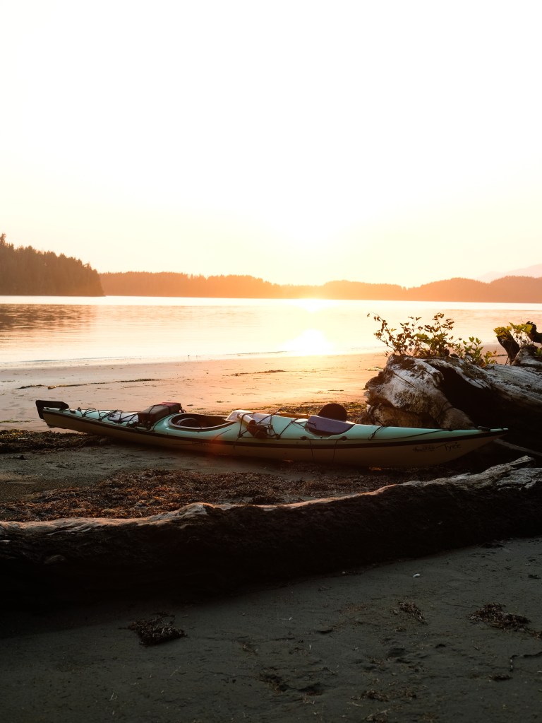meares island kayaking
